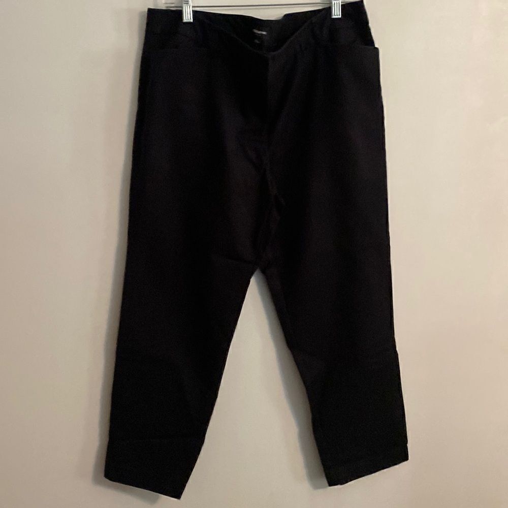 Liz Claiborne Black Career Emma Classic Ankle pants, size 16